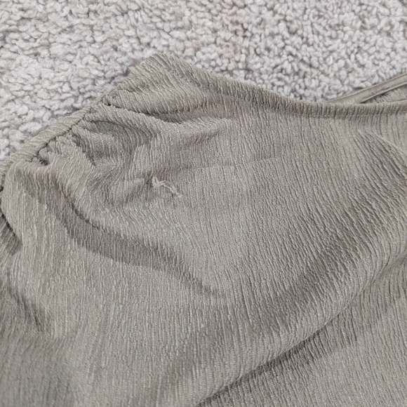 H&M Taupe Grey Brown Sleeveless Top Size Small - Picture 2 of 12